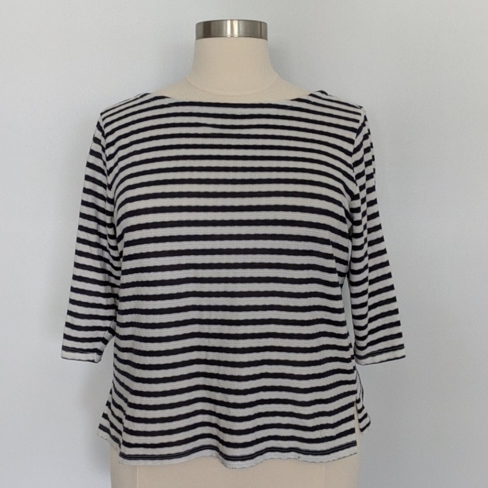 Stretch knit boat neck blouse with 3/4 sleeves